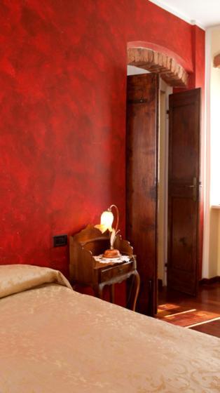 Vecchia Locanda Сарцана Стая снимка